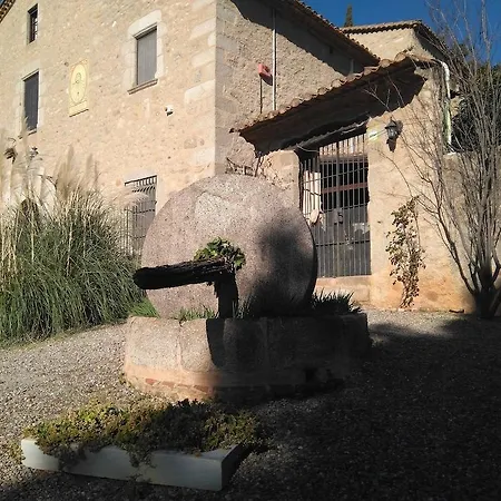 Masia Can Vive Hotell